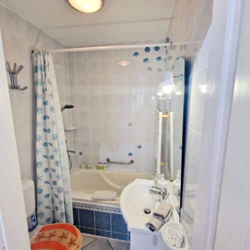Rózsa Lak Apartman Hévíz ★★★ 3