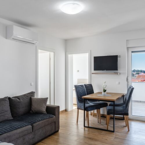 Apartmani Mira Vir  2