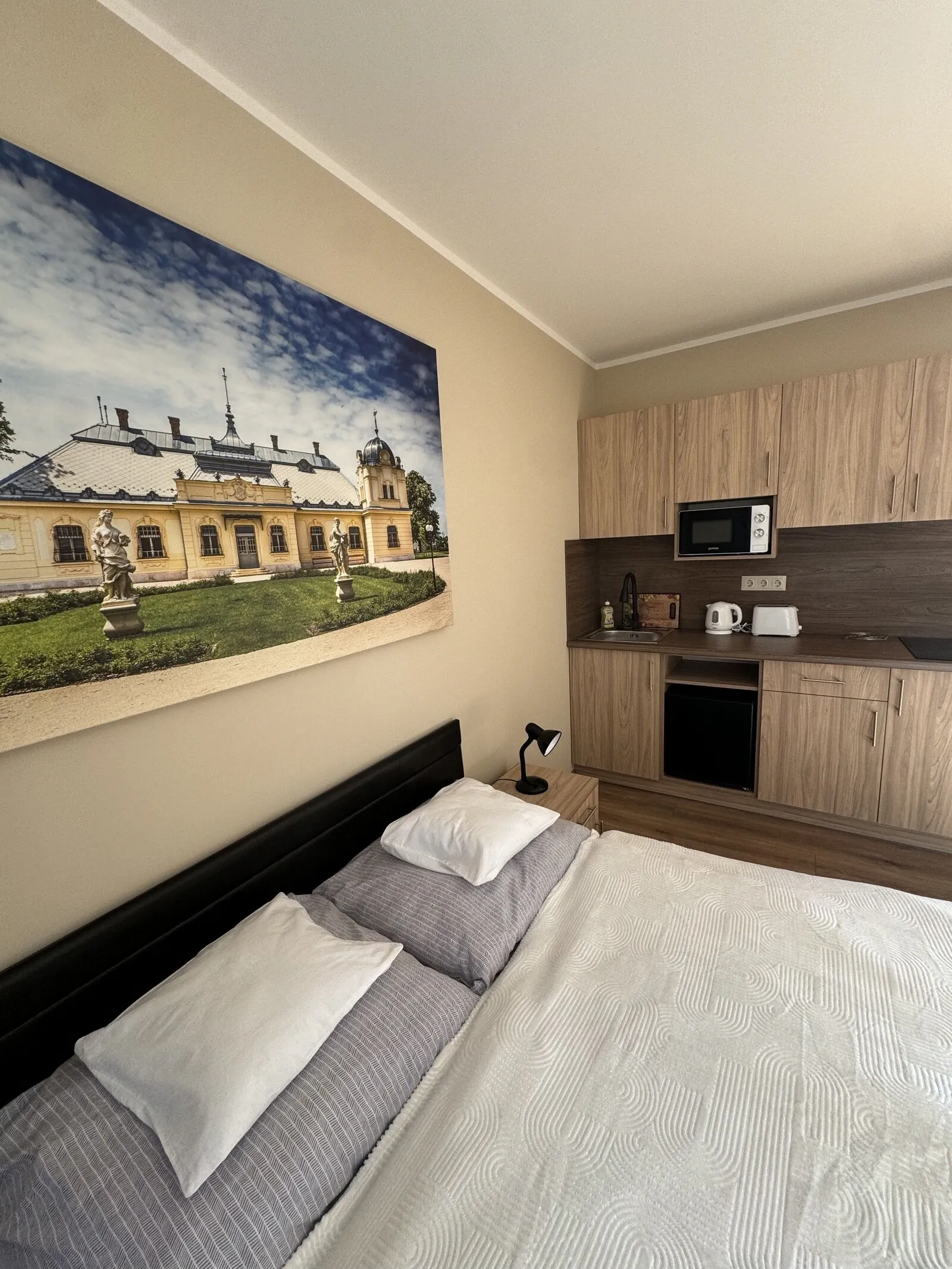 Nyéki Fészek Apartmanház Kápolnásnyék