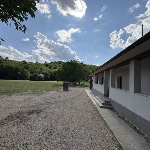 Csenkő Vendégház Zsujta