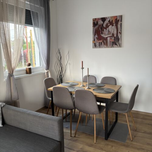 Lily Beach Apartman Balatonlelle ★★★ 4