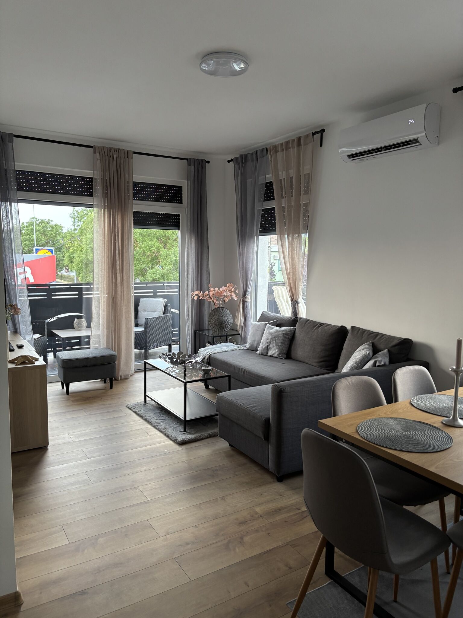 Lily Beach Apartman Balatonlelle