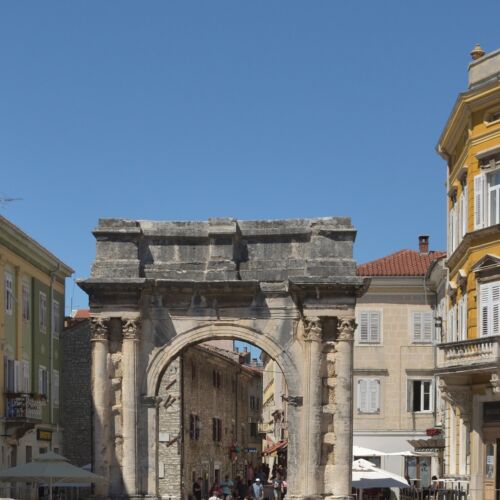 Apartman Mirjana Giardini Pula ★★★ 2