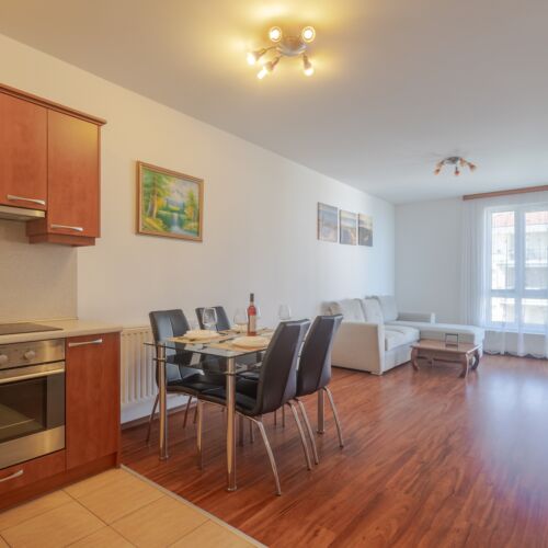 Beszédes 59 Apartman by BLTN Siófok  2