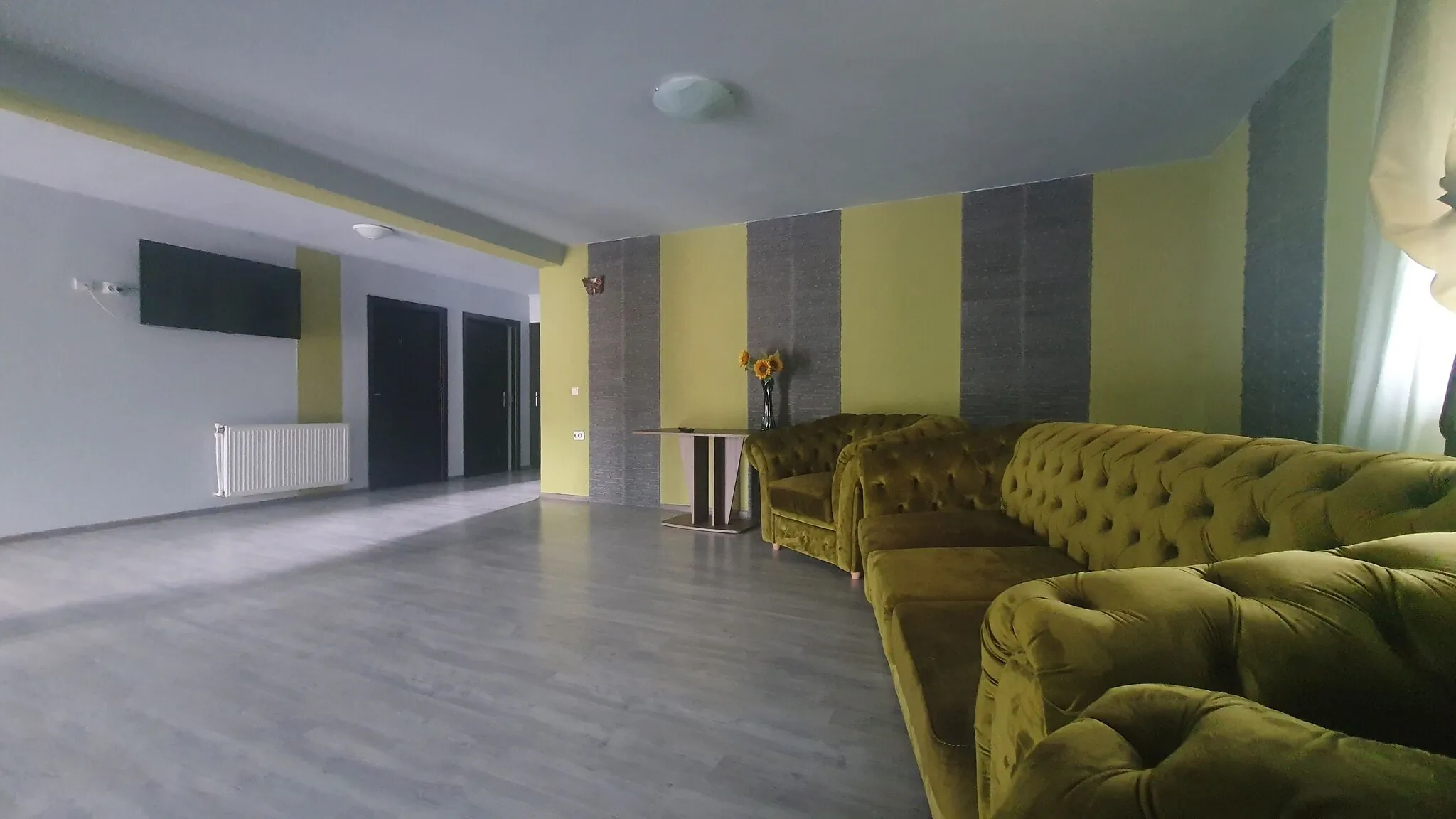 Casa Daniel Ocnele Mari