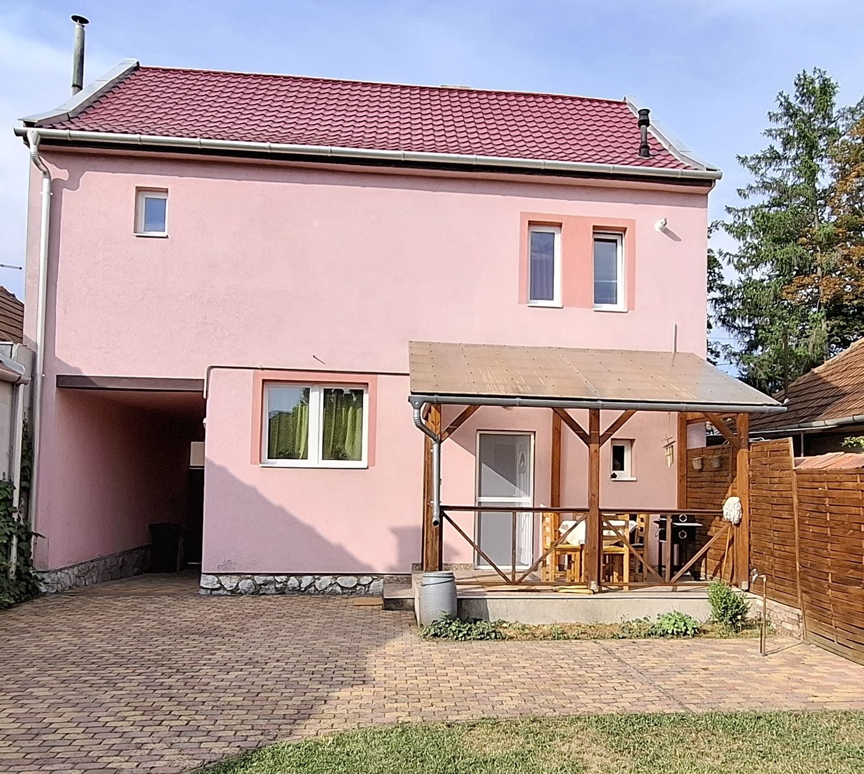 Apartalatt Vendégház Eger