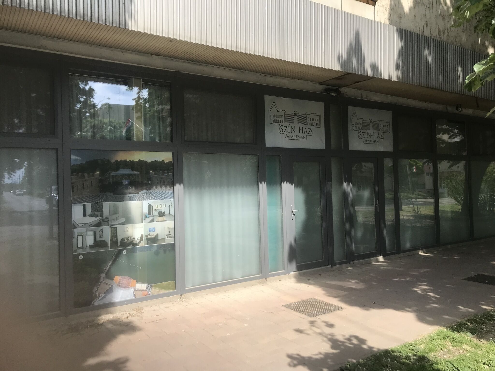 Szín-ház Apartman Szarvas