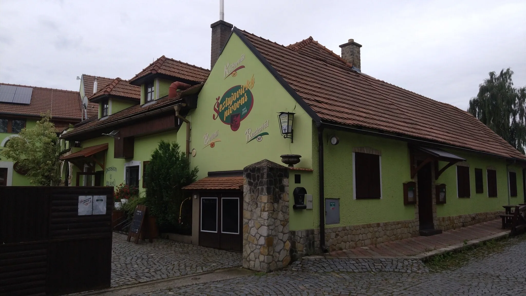 Ubytování v Šestajovickém pivovaru