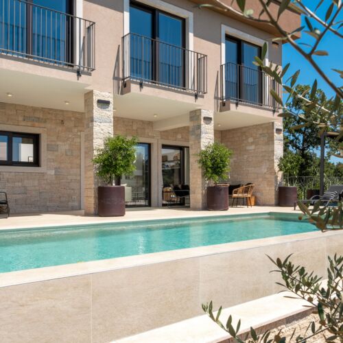 Villa Palazzina II s bazenom i wellnesom Vranici  2