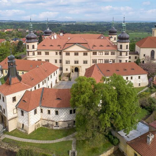 Zámek v Kostelci nad Černými lesy