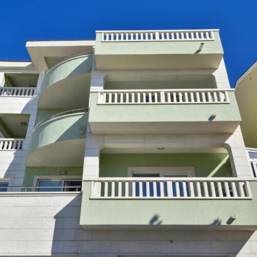Apartments and Rooms Roso Makarska  4