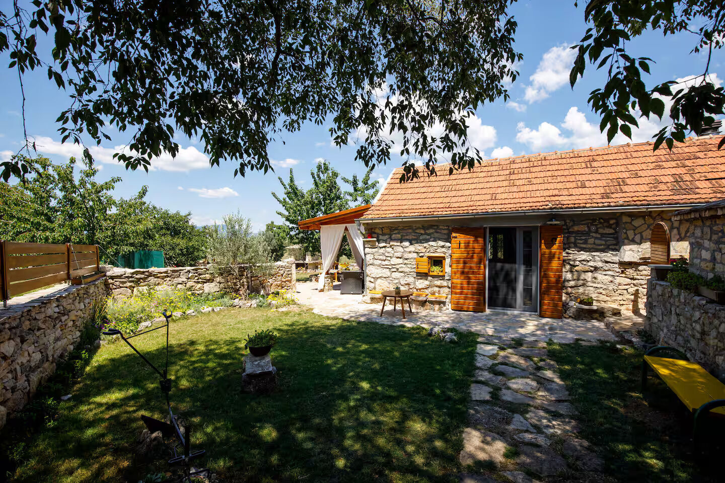 House Mala kuća Oklaj