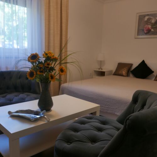 Levendula Apartman Hévíz ★★ 4