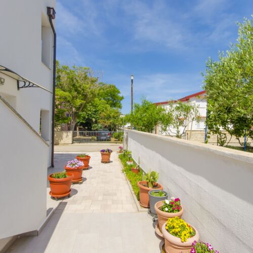 Apartments Mirjana Nin  4