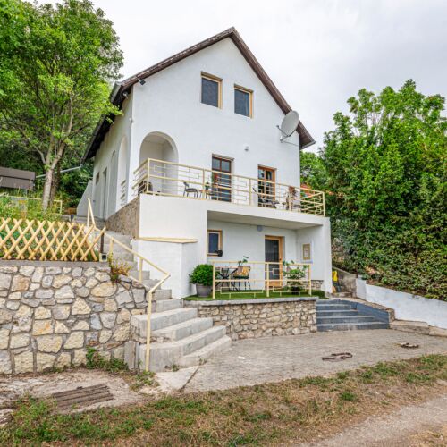 Infinity Apartman Lovas