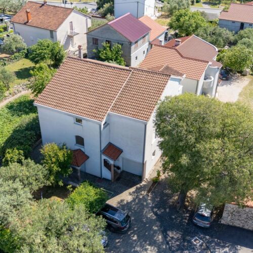 Apartments Akustik Sv. Filip i Jakov  3