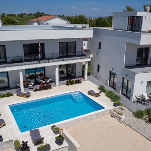 Villa Sonnengras Srima  2