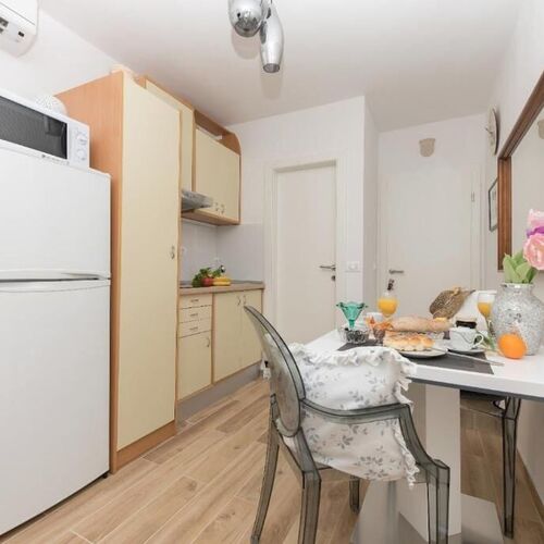 Apartment Marie Makarska