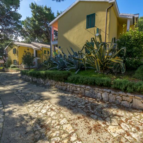 Apartments Ruzmarin - Antonija Rogoznica  4