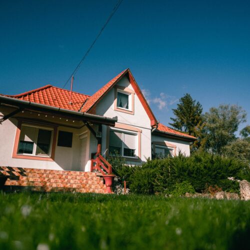 Fenyő Vendégház és Szabadidőkert Mikófalva