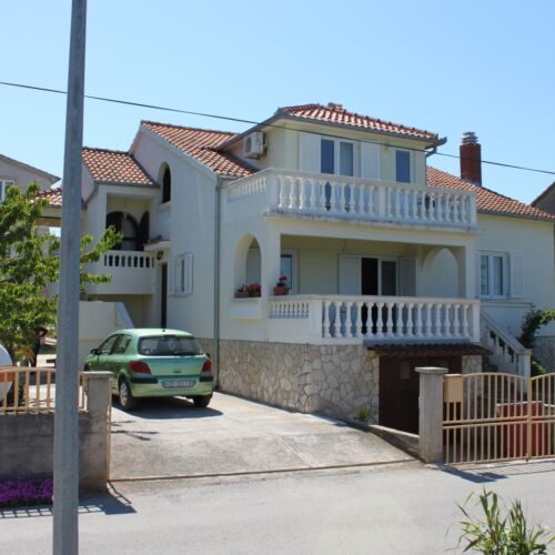 Apartmanok A Tenger Mellett Tkon, Pasman - 6221 Tkon  2