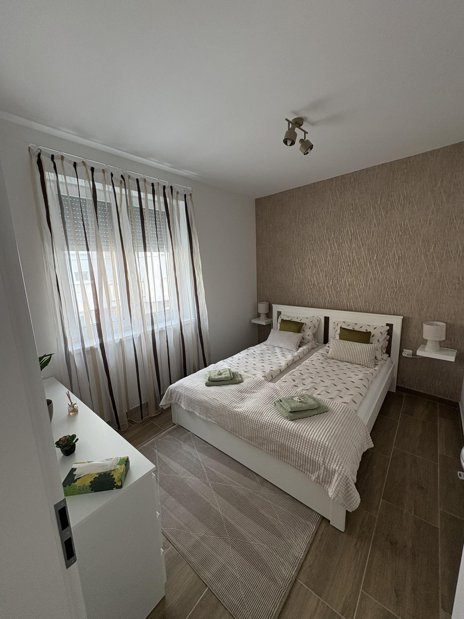 Várva Vár Apartman Eger