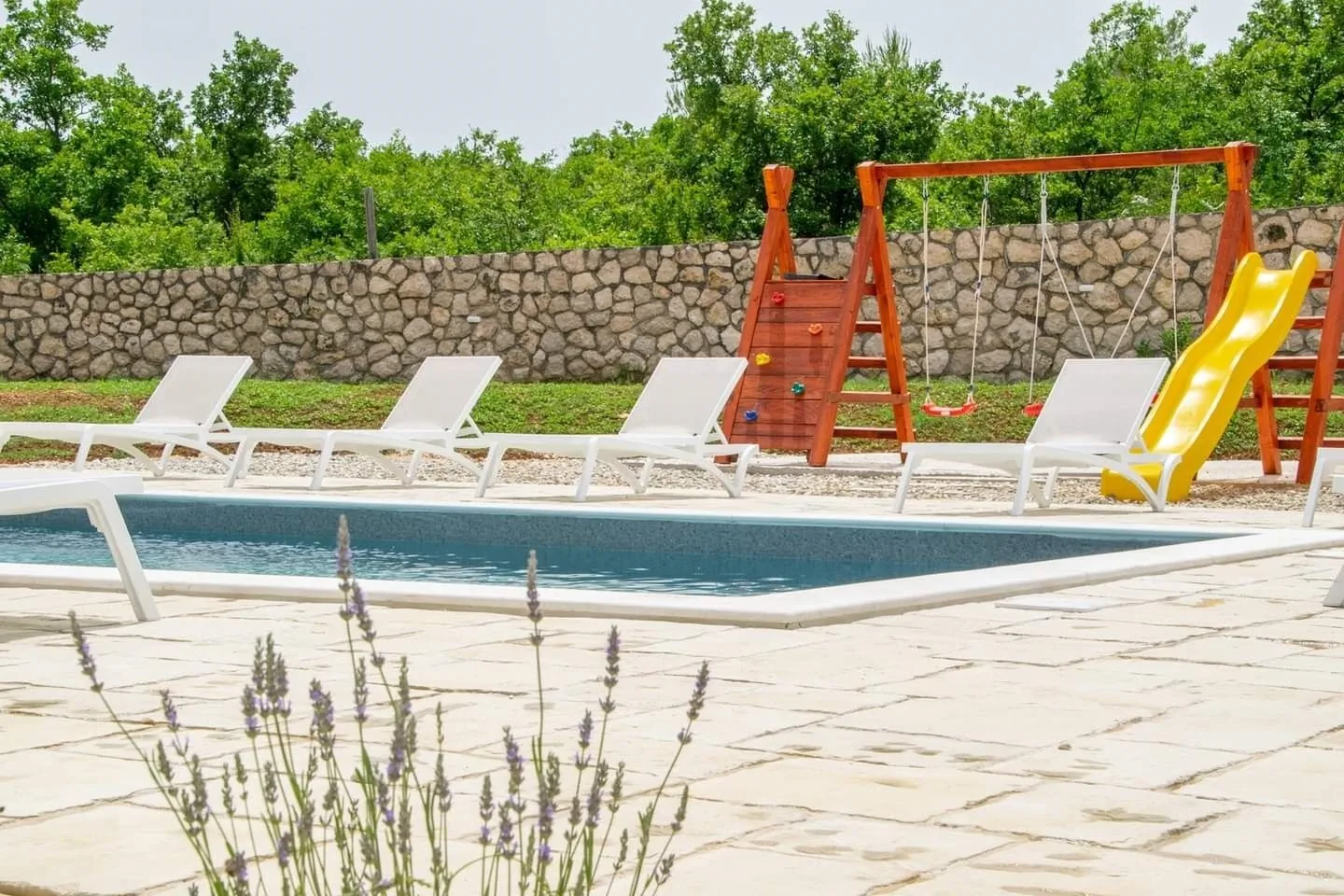 Family Friendly House With A Swimming Pool Posedarje, Novigrad - 23578 Posedarje