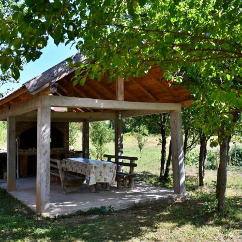 Nyaralóház Parkolóhellyel Saborsko, Plitvice - 23935 Saborsko