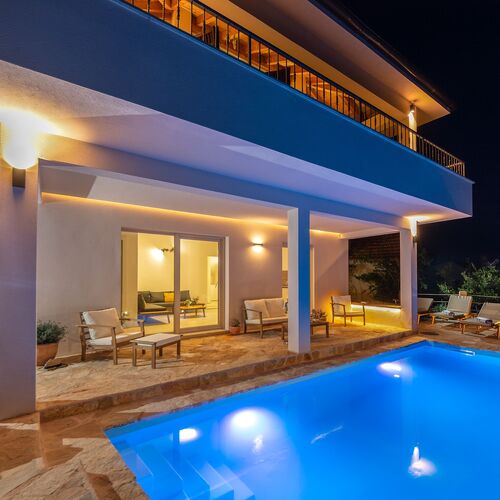 Ház Családok Részére Medencével Svirce, Hvar - 23989 Svirče