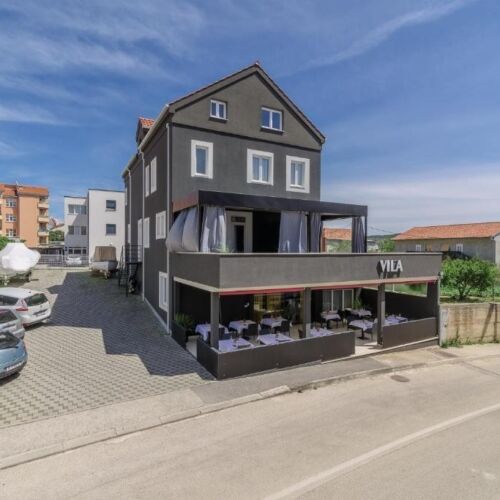 Szobák Magán Parkolóhellyel Trogir - 24051