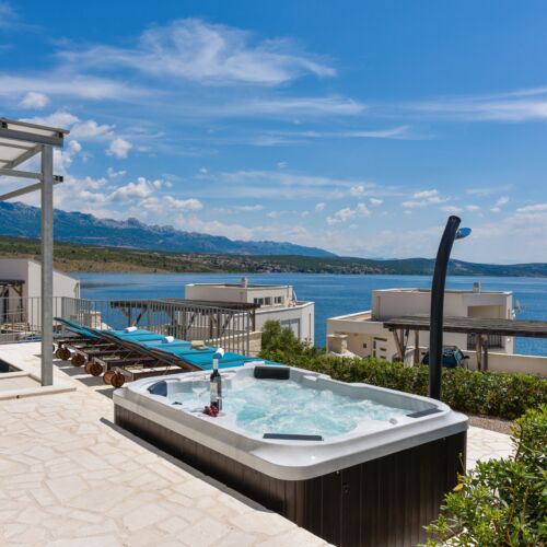 Ház Családok Részére Medencével Posedarje, Novigrad - 24091 Posedarje