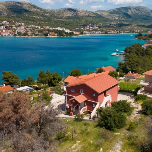 Apartmanok A Tenger Mellett Sparadici, Sibenik - 24118 Šparadići