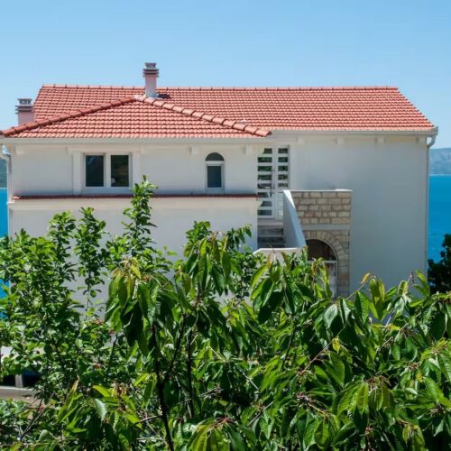 Apartmanok Parkolóhellyel Trogir - 24144