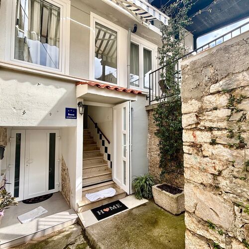 Apartmanok A Tenger Mellett Tkon, Pasman - 24211 Tkon
