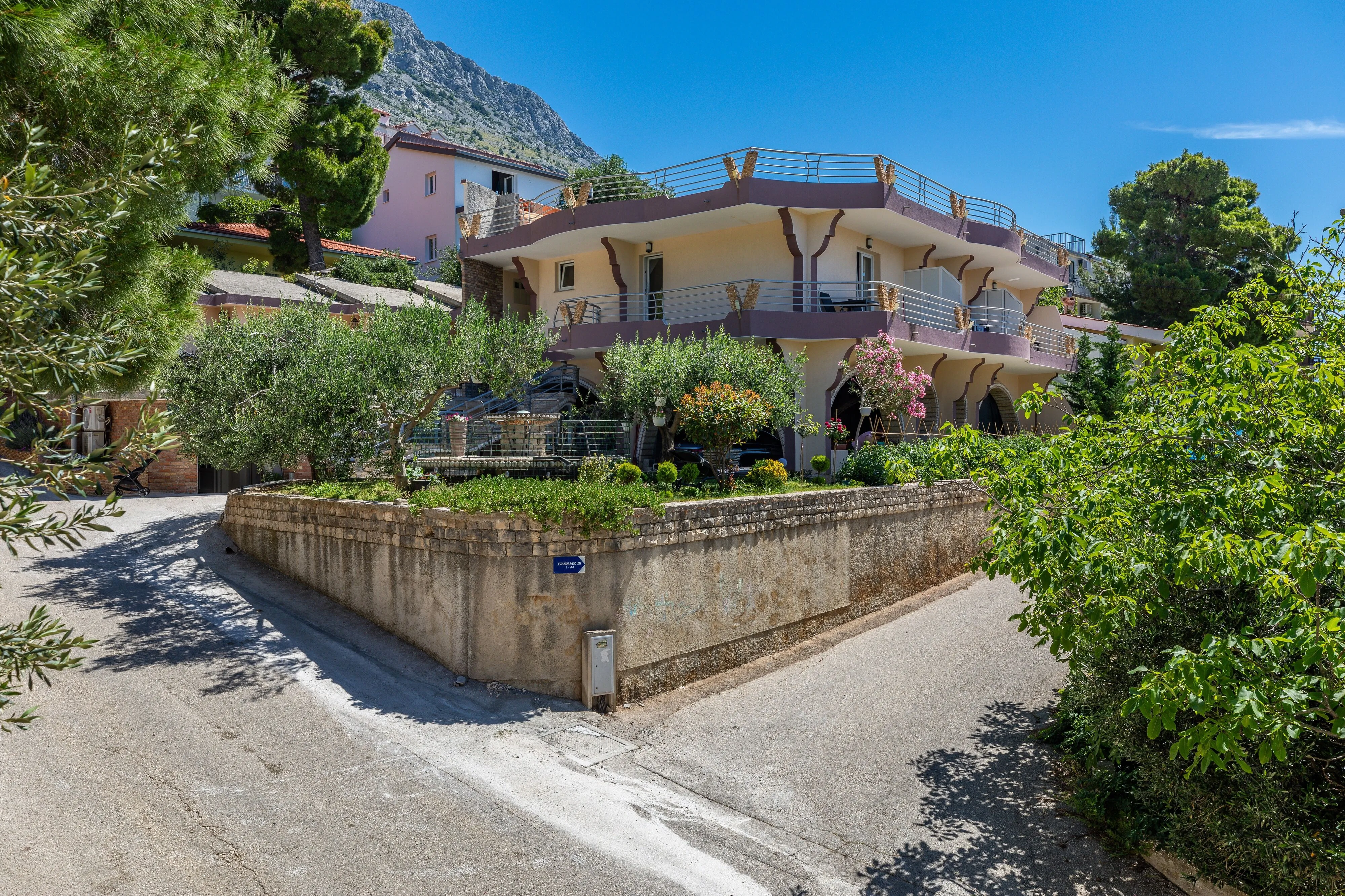 Apartments By The Sea Lokva Rogoznica, Omiš - 24321 Lokva Rogoznica