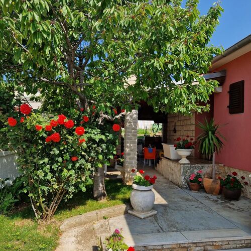 Apartmanok és Szobák Parkolóhellyel Premantura, Medulin - 24363 Premantura