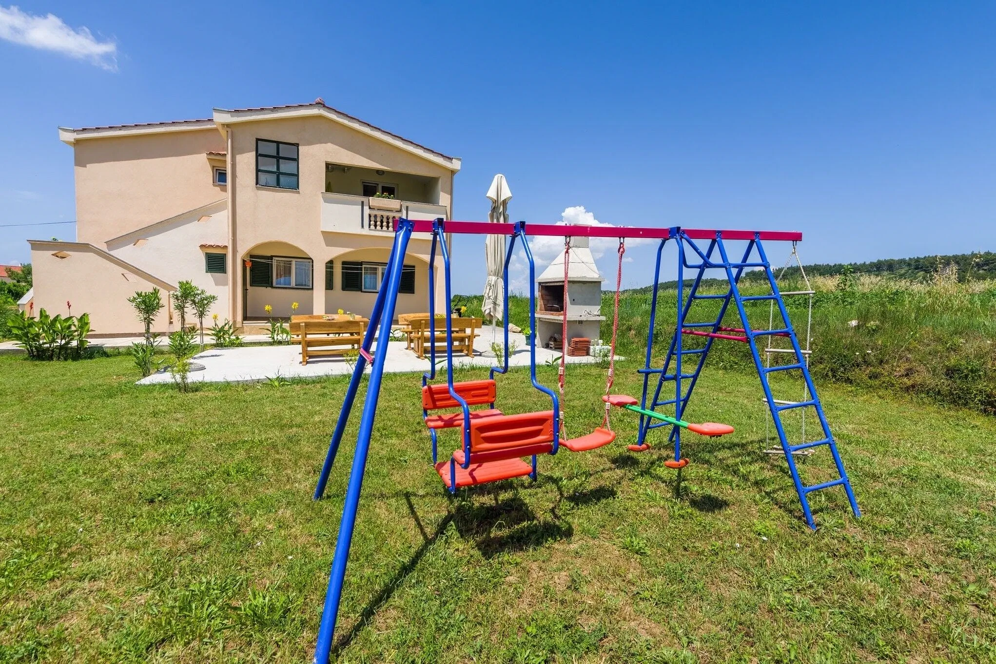 Apartmanok Gyermekes Családok Részére Ljubac, Zadar - 24394 Ljubač