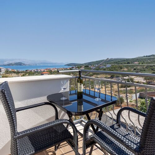 Nyaralóház Parkolóhellyel Slatine, Ciovo - 24437 Slatine