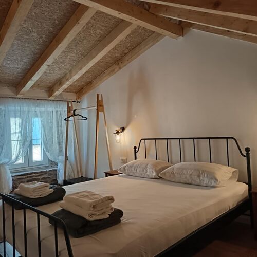 Apartmanok és Szobák Parkolóhellyel Komiza, Vis - 24523 Komiža