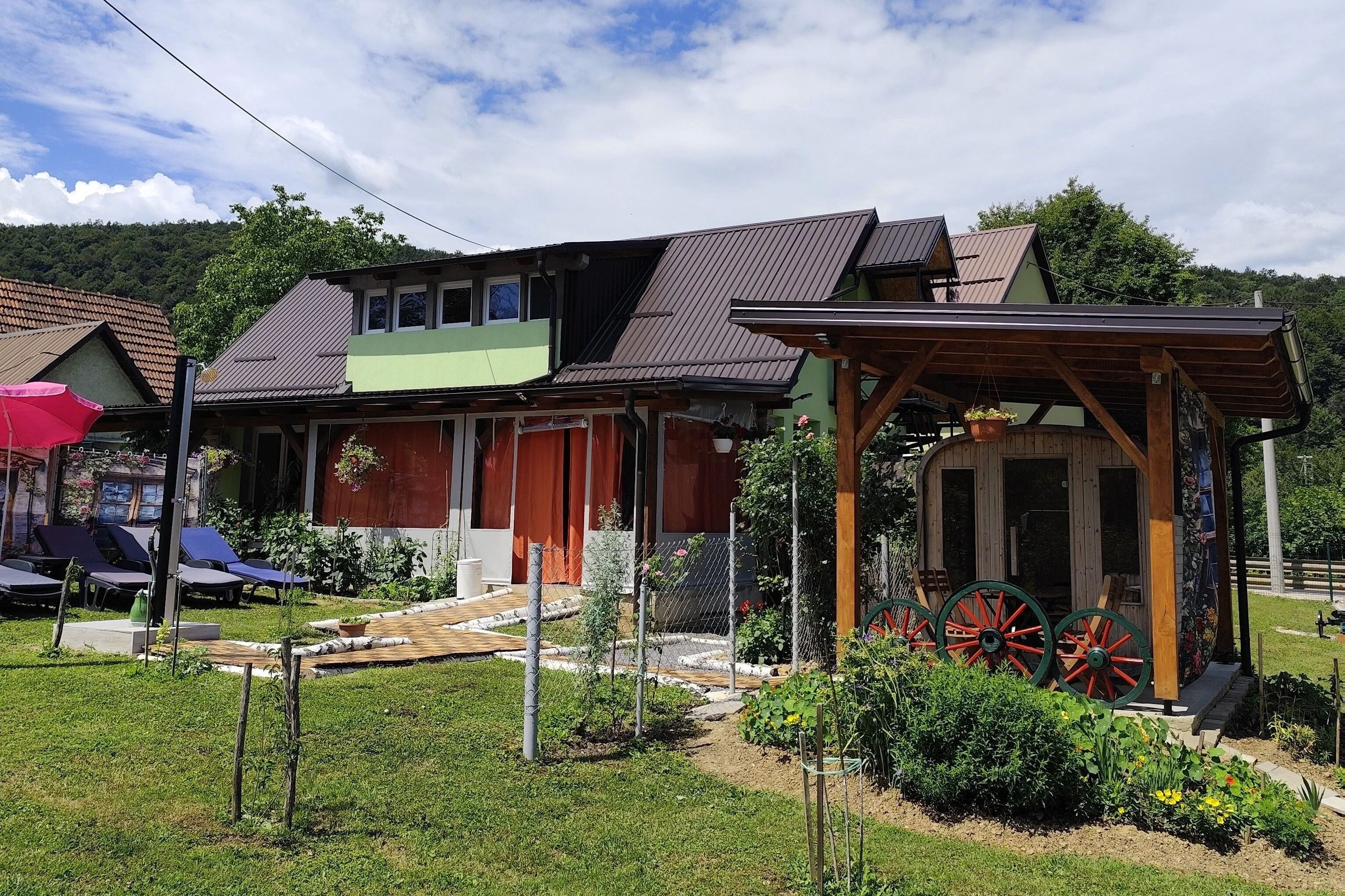 Apartments For Families With Children Hreljin Ogulinski, Gorski Kotar - 24798 Hreljin Ogulinski