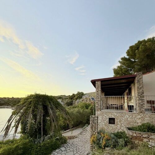 House Franceskini Sali