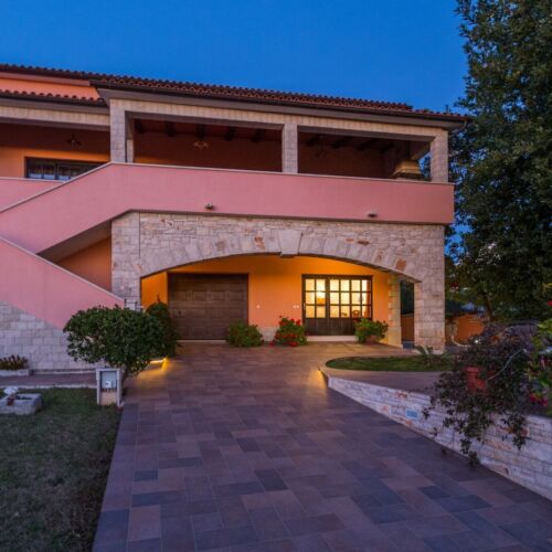 Apartment Damjan Kastelir