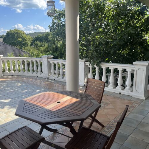 Pipacs Apartman Balatonalmádi ★★ 2