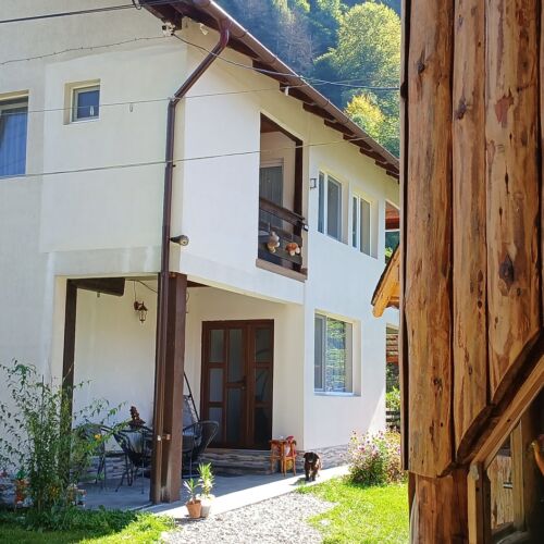 Casa Tudor și Eva Moieciu de Jos