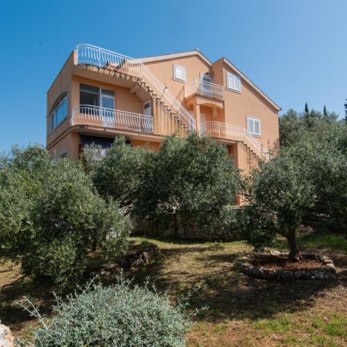 Apartment Ivona Loviste