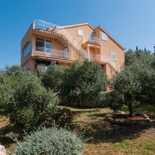 Apartment Ivona Loviste