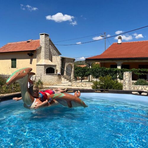 House Runaway Cottage Unešić