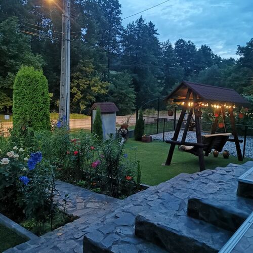 Pensiunea Bucuria Evei Curtea de Argeș