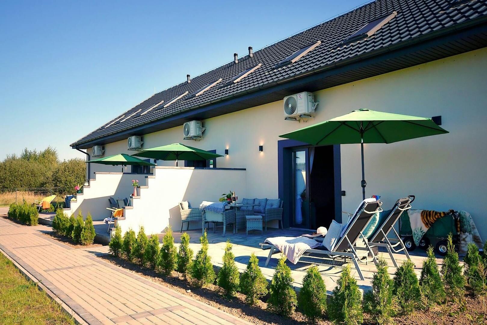 Apartments Sunshine - 650 metrów od plaży Mielenko