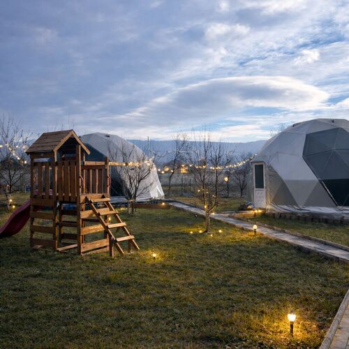 SunGarden Glamping Domes Căciulata